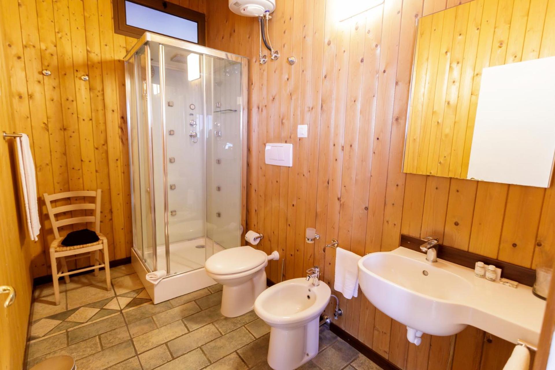 Hotel Corallo Санта Мария ал Баньо Стая снимка